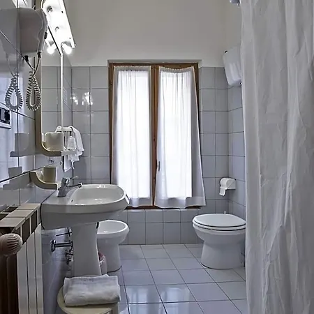 Valentini Hotel 2*